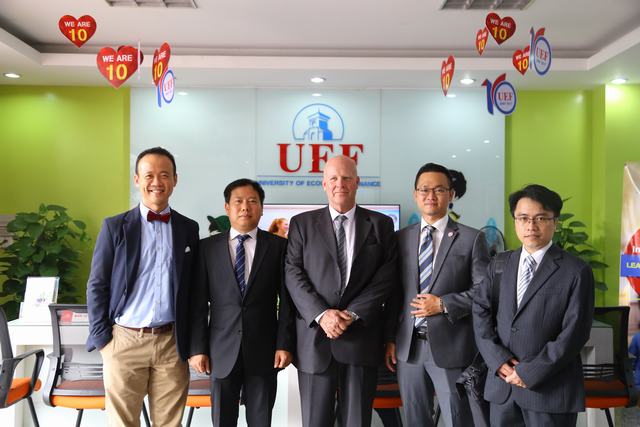 ký kết Đan Mạch