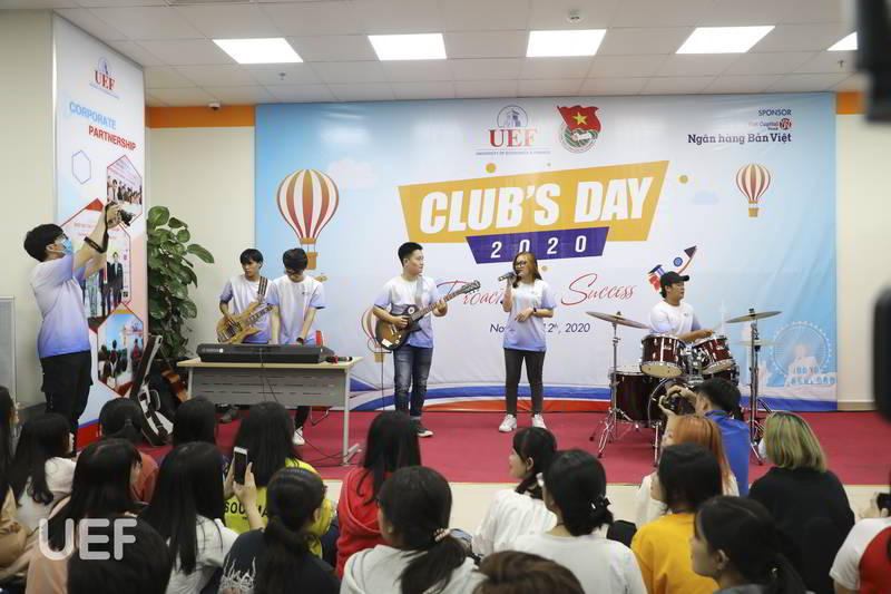 Ngày hội các câu lạc bộ