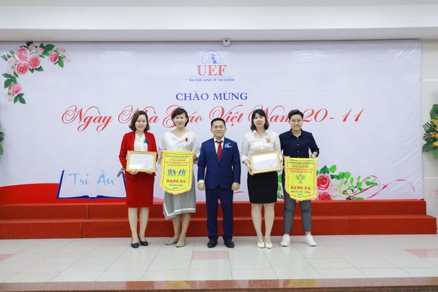 Lễ chào mừng ngày Nhà giáo Việt Nam 20/11