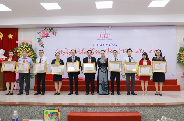 Lễ chào mừng ngày Nhà giáo Việt Nam 20/11