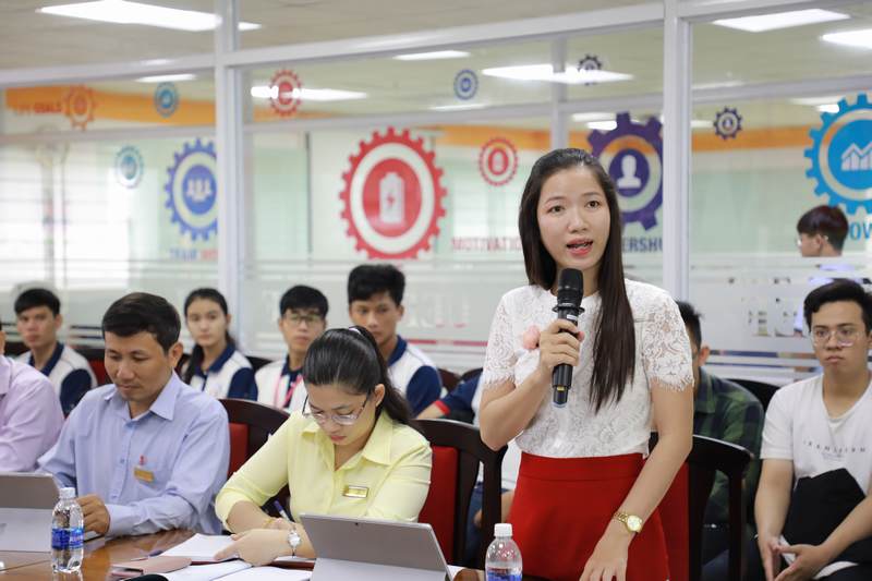 Khoa CNTT nghiệm thu đề tài nghiên cứu khoa học sinh viên