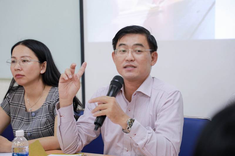 Khoa Kinh tế giao lưu cùng sinh viên đầu năm học