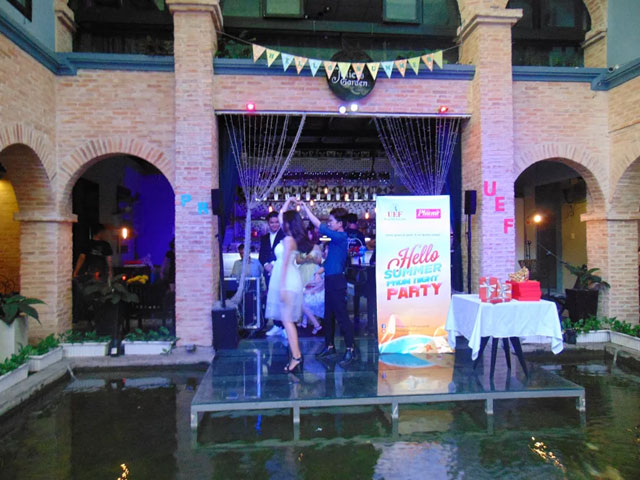 Displaying DSC08400.JPG