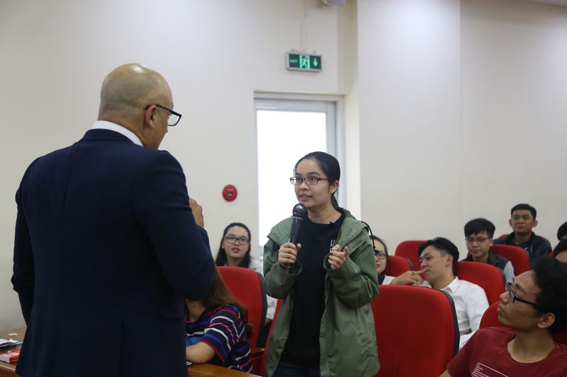 Hội thảo nockout English UEF 7