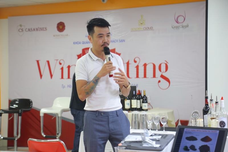 Nguyễn Minh Chí – Quản lý Bar Vesper