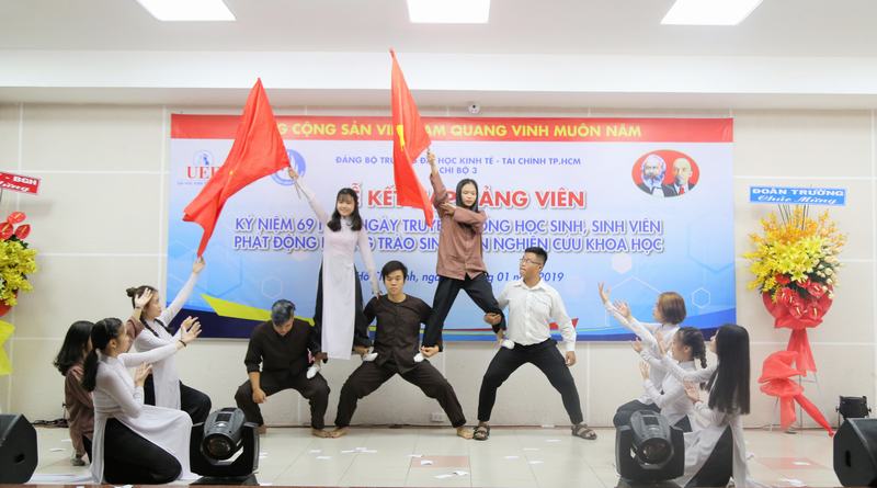 kỷ niệm ngày truyền thồng học sinh sinh viên 6