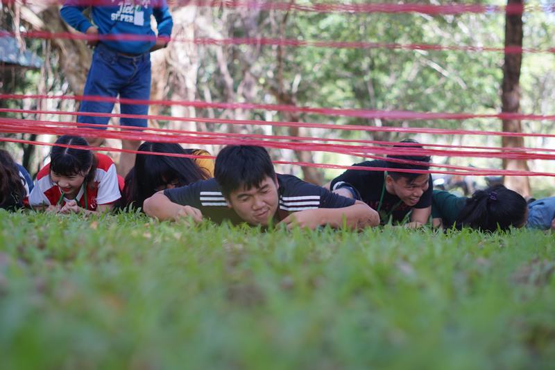 Đông sẻ chia UEF 5