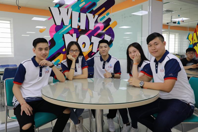 du học sinh lào uef