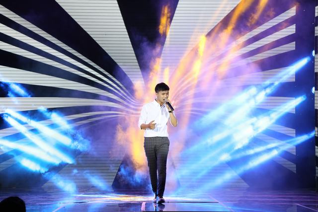 Sinh viên duyên dáng, tài năng UEF 2016