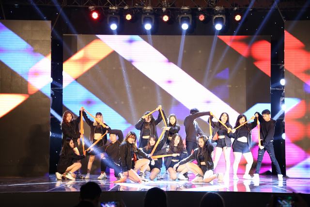 Sinh viên duyên dáng, tài năng UEF 2016