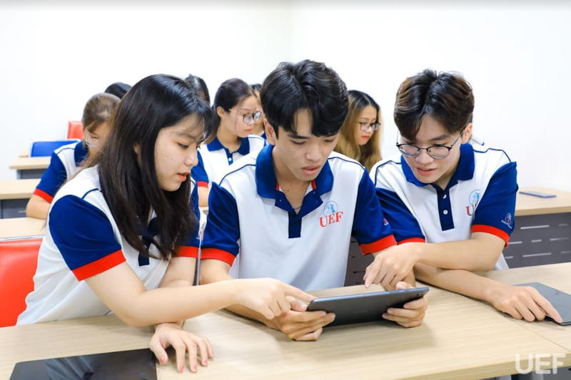 Sinh viên UEF đăng ký học phần học kỳ 2 năm học 2021 - 2022 từ ngày 7/12