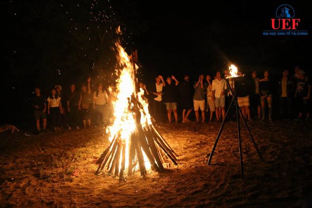 Hội trại UEF 2017 đêm gala
