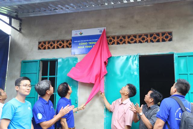 bàn giao công trình Mùa hè xanh UEF 1