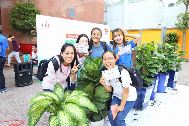 Green day 2017 UEF 14