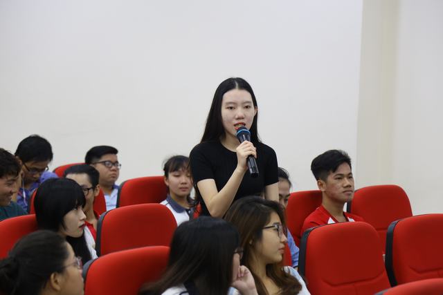 Lái xe an toàn UEF 2