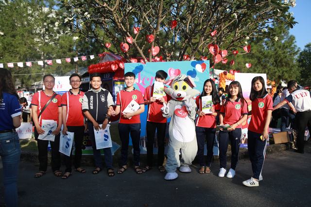 UEF tham gia tư vấn mùa thi 2017