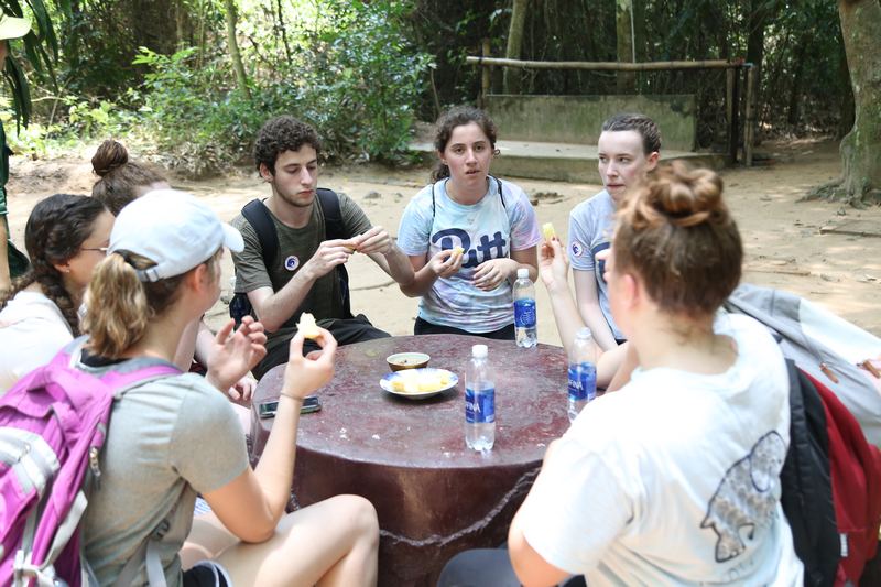 Tham quan Củ Chi 10