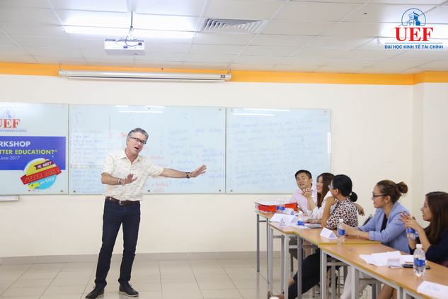 Sinh viên UEF sôi nổi định hướng tương lai với diễn giả Pieter Bon 