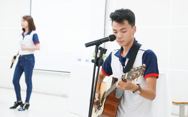 liên hoan tiếng hát