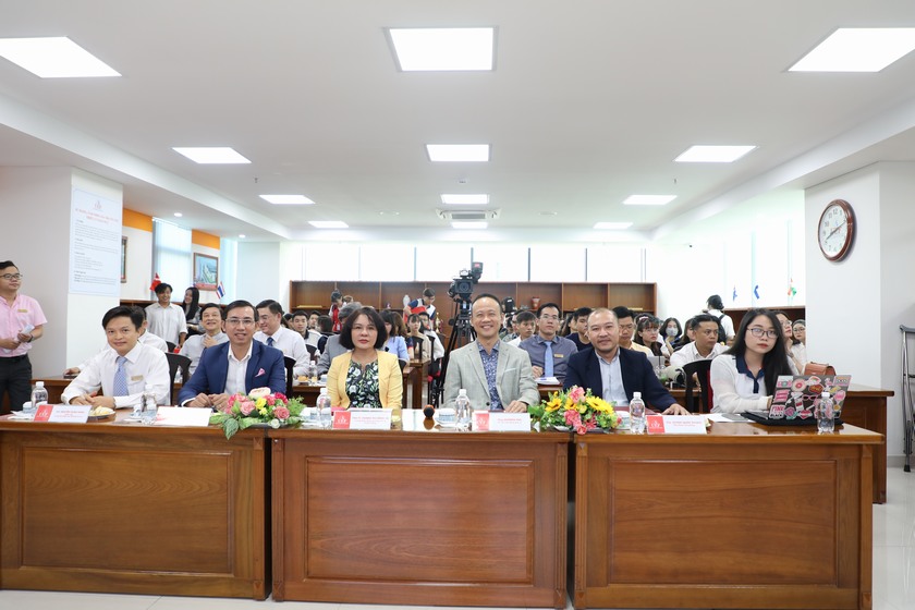 chung kết ý tưởng sáng tạo sinh viên