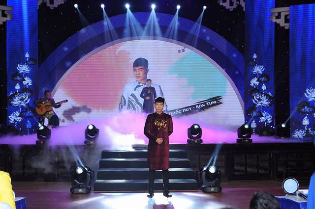 Đại sứ áo dài Việt Nam