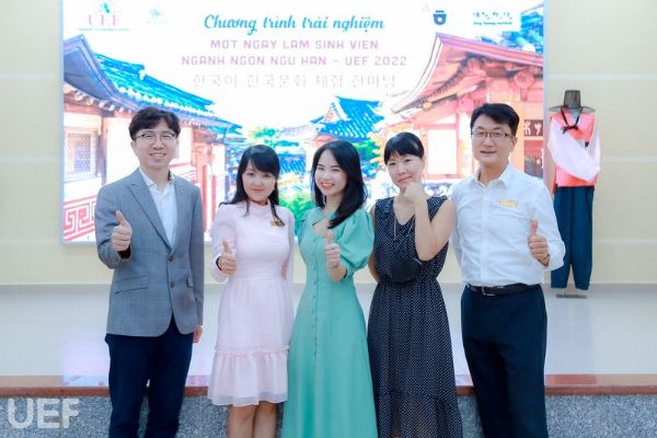 trainghiem-SV-HanQuoc