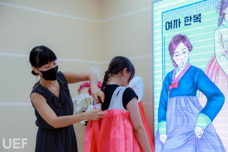 trainghiem-SV-HanQuoc