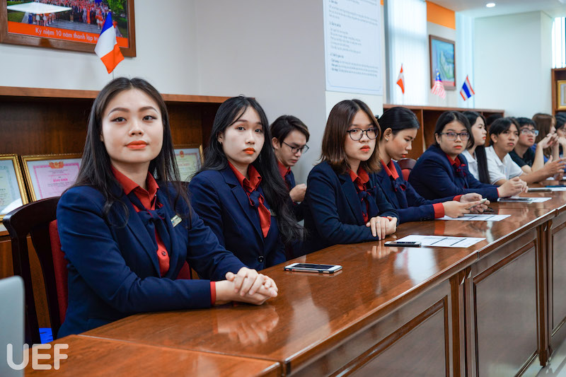 uef tăng cường chuyên ngành Du lịch - Khách sạn – Nhà hàng