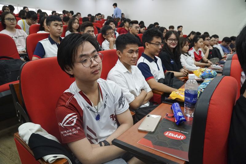 định hướng chuyên ngành Thương mại điện tử 7