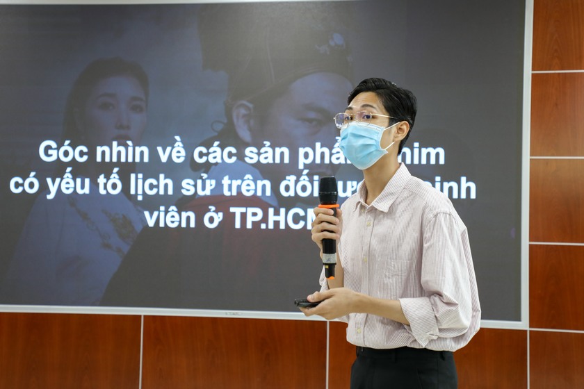 Sinh vi n uef khai th c v n c a gi i tr trong c c t i nghi n c u
