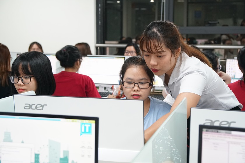 Lớp học và thi chứng chỉ phần mềm kế toán Amnote