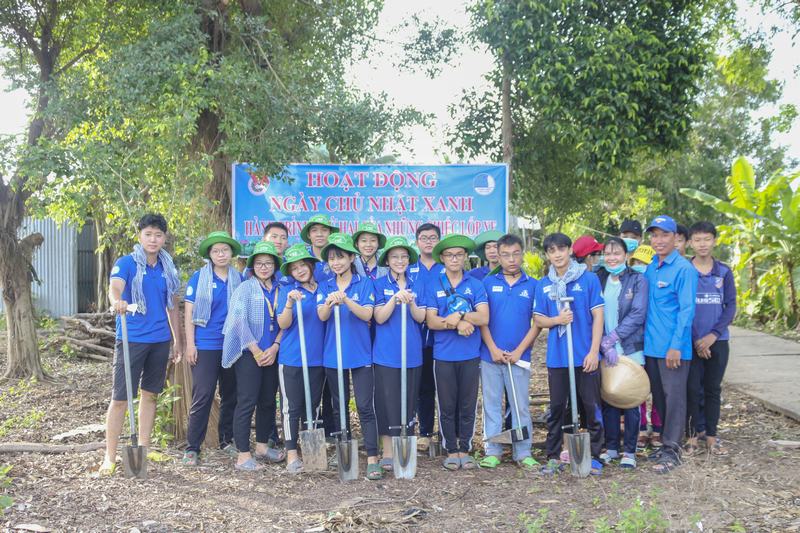 Mùa hè xanh UEF 2020