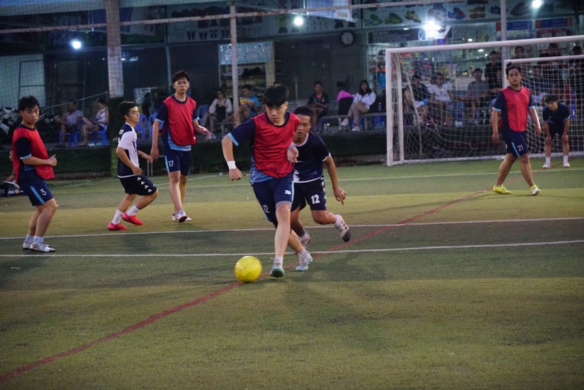 Bán kết bóng đá Olympic UEF 2020