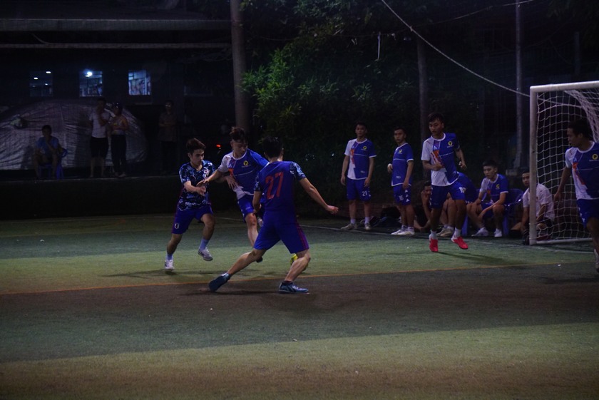 Bán kết bóng đá Olympic UEF 2020