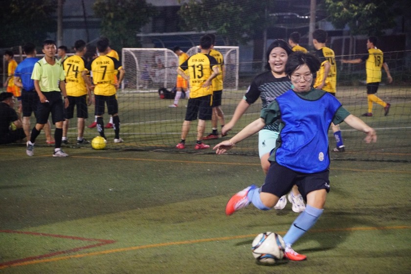 Bán kết bóng đá Olympic UEF 2020