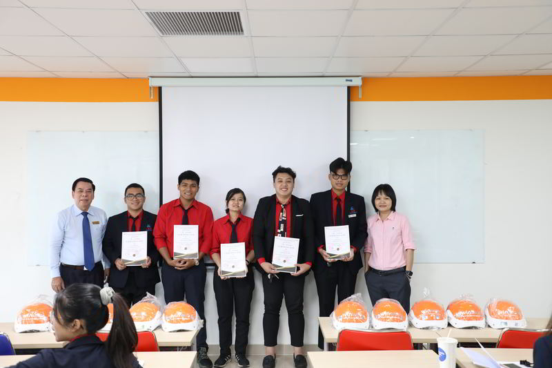 ngành quản trị dịch vụ du lịch và lữ hành