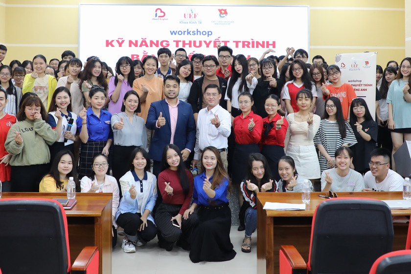 Thuyết trình bằng tiếng Anh