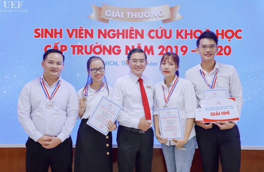 Cảm nhận sinh viên