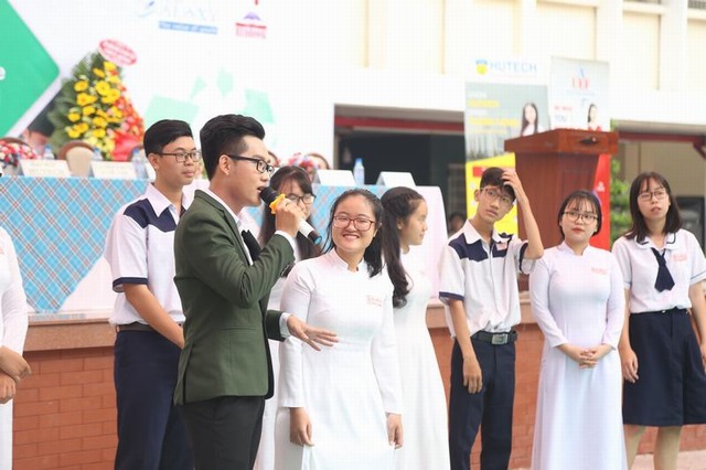 Ngày 20/11 - Tri ân người lái đò