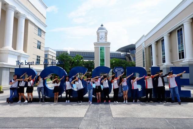 Đoàn sinh viên UEF hào hứng “mục sở thị” Đại học SEGi 