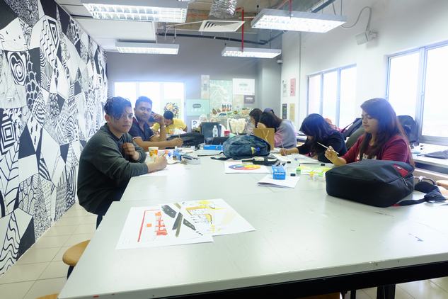 Đoàn sinh viên UEF hào hứng “mục sở thị” Đại học SEGi 