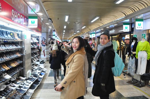 Hành trình học tập tại Hàn Quốc của sinh viên UEF trong ngày đầu tiên