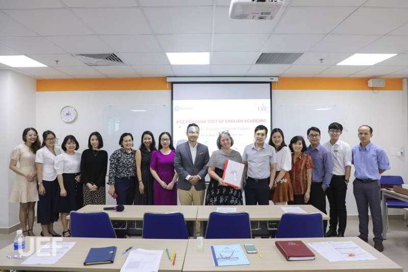 Tập huấn bài thi PTE