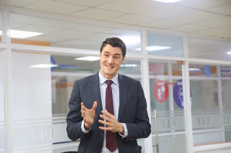 UEF ký kết hợp tác đào tạo cùng Đại học Anh Quốc 