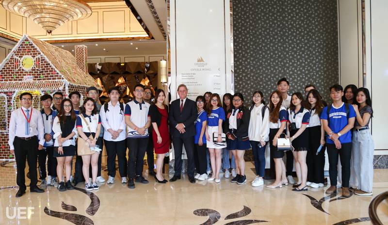 tham quan khách sạn